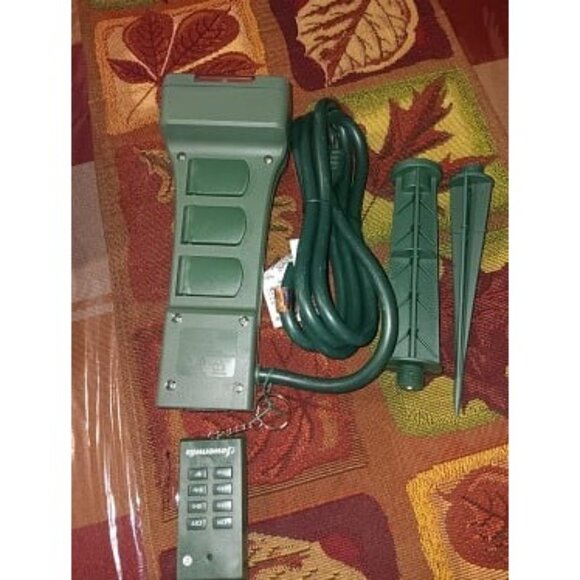 New Outdoor Power Stake Timer Waterproof, 100FT Range Remote Control Outlets - Picture 2 of 3